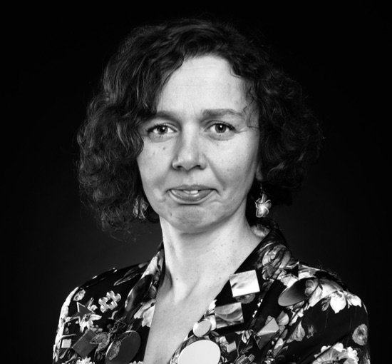 Photo Portait Malina-019_aliaphoto_photographe_lausanne.jpg